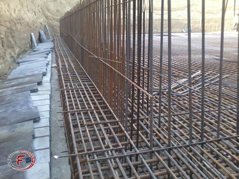  آرماتوربندی استخر