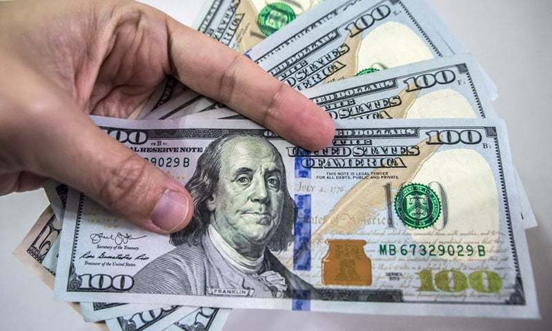 چرا قیمت دلار کاهش چشمگیری داشته است؟