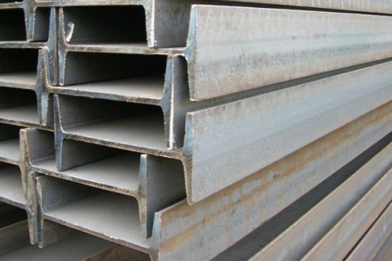 خروج بازار فولاد از روند سنتی.